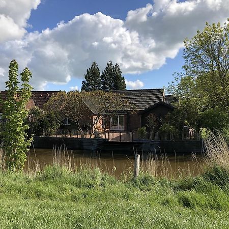Haus "Am Kanal" Villa Krummhörn Buitenkant foto