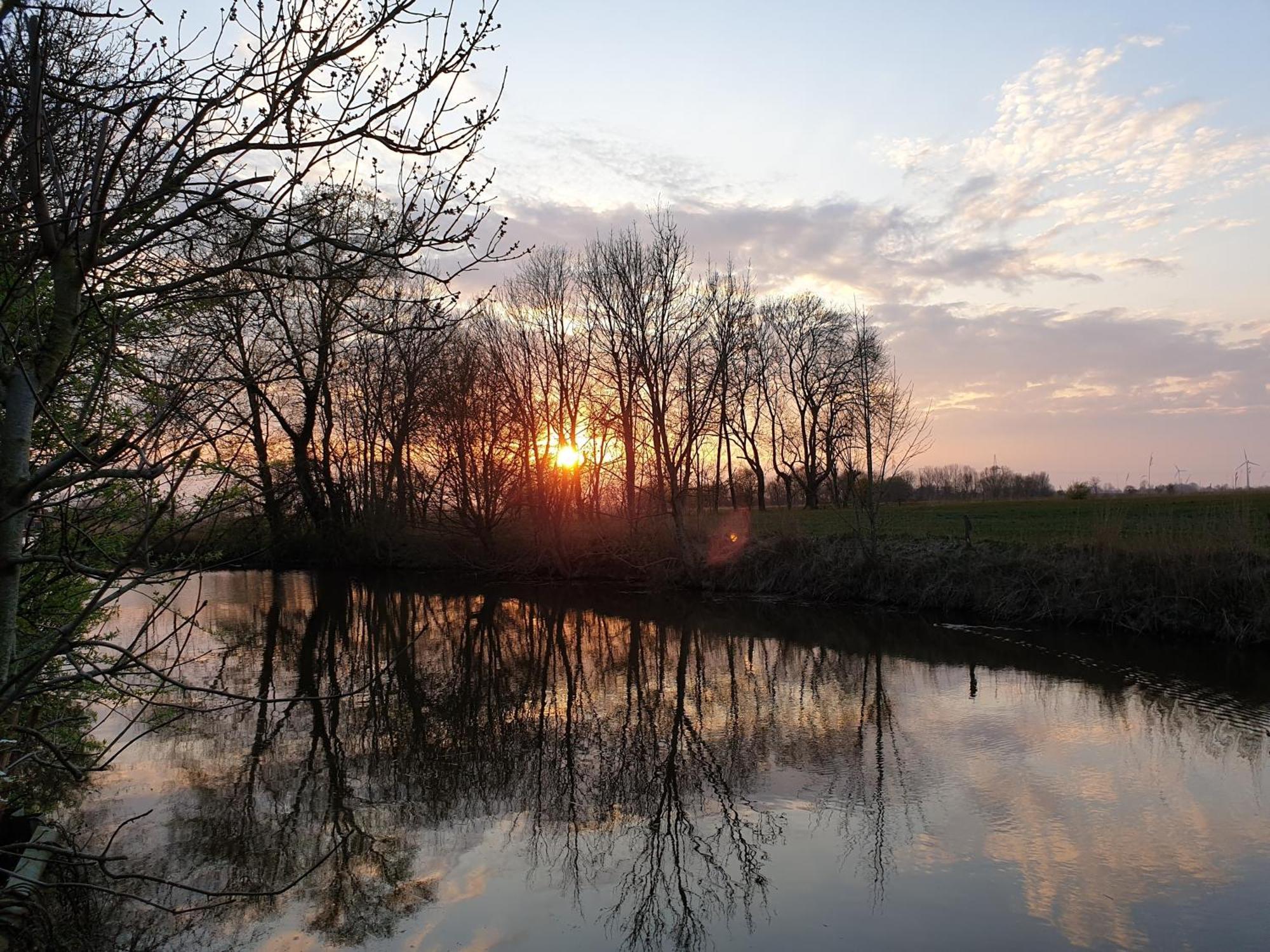 Haus "Am Kanal" Villa Krummhörn Buitenkant foto